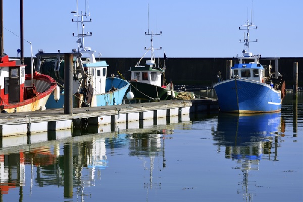 Vente de fonds agricole ou de navire : des formalités payantes ?