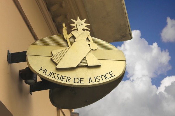 Taxe sur les actes des huissiers de justice : c’est la fin !