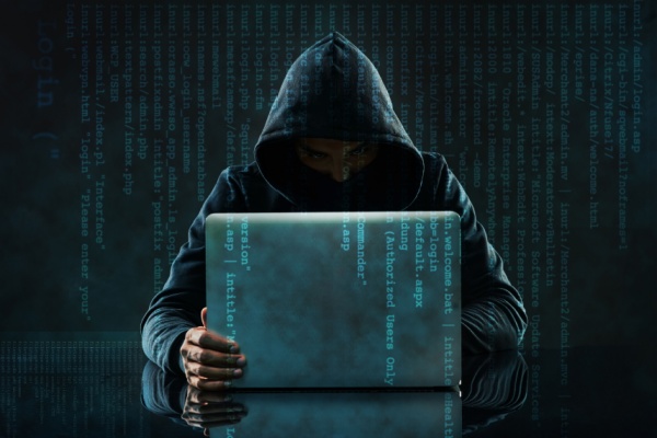 Liberté et ordre public : les acteurs du numérique face à leurs responsabilités