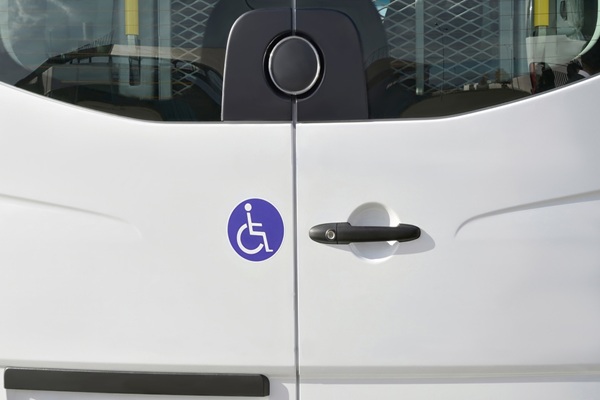Le transport sanitaire actuel : inadapté aux besoins des patients ?